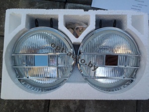 Противотуманная фара комплект 024