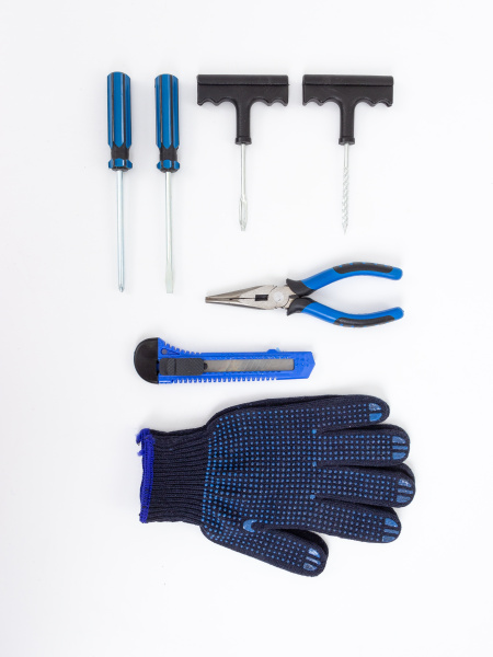 Компрессор Black Prime BP004 в кейсе с инструм. цифр. дисплеем, автостоп, перчатки